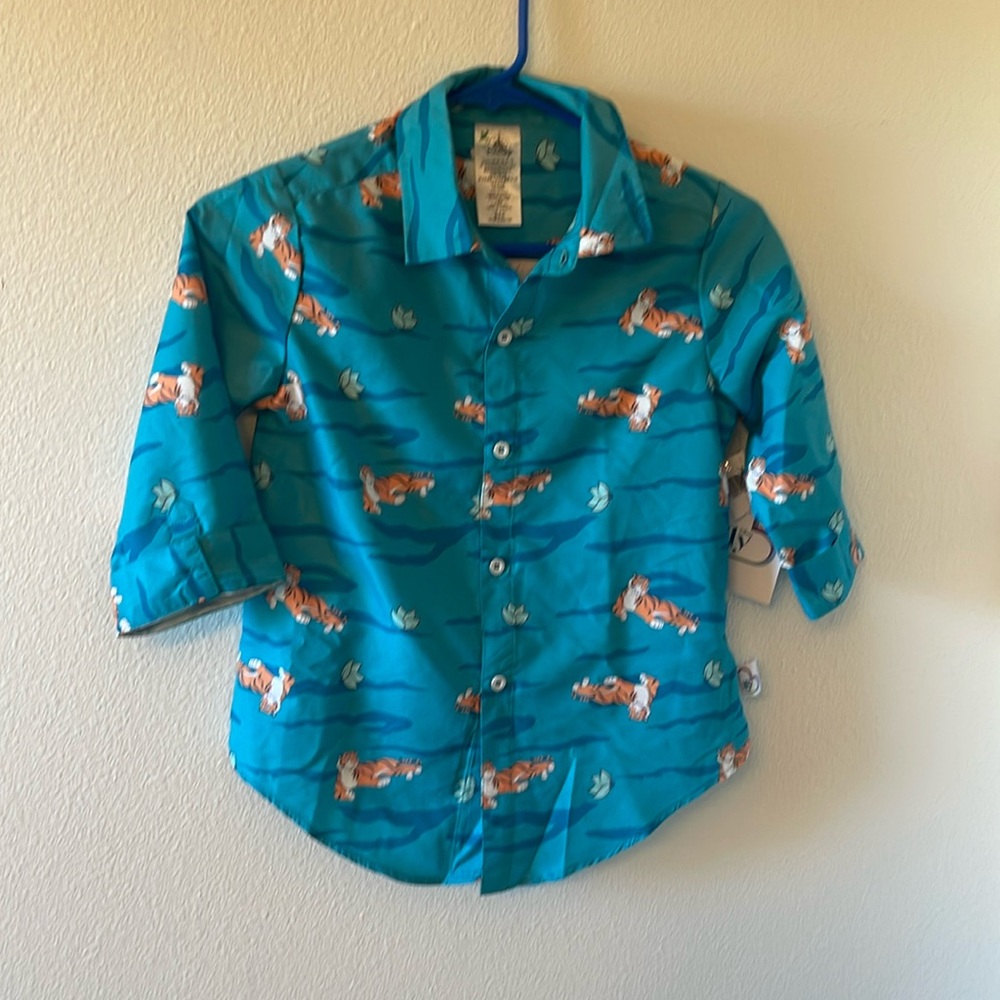 Raja the tiger from Aladdin boys mid sleeve length button down shirt
